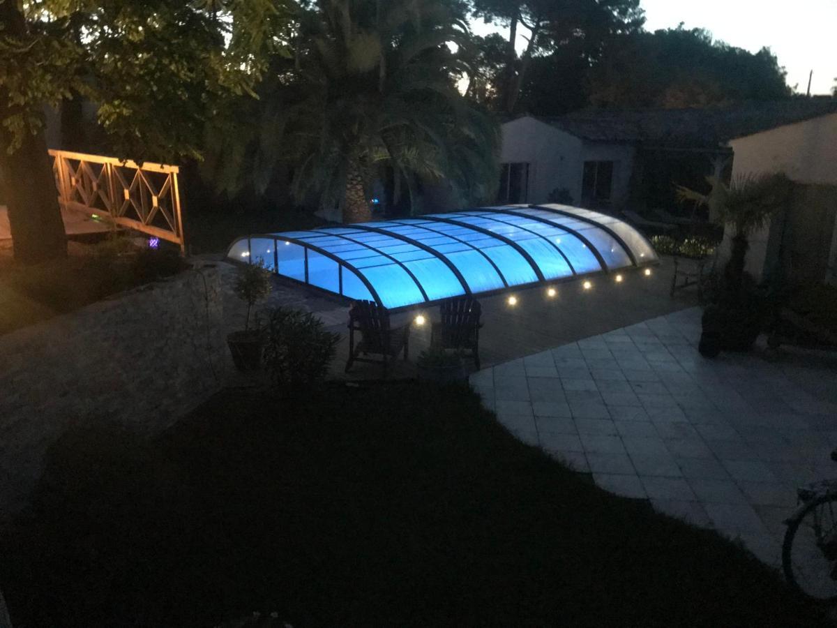 La Maison De La Dune - Chambres Climatisees - Jacuzzi 1Ere Seance Offerte - Piscine Chauffee Avec Abri Amovible - Plage Situee A 200M, Acces Direct Par Le Bois La Couarde-sur-Mer Exterior foto